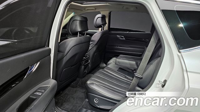 Genesis GV80 2020 — photo 12
