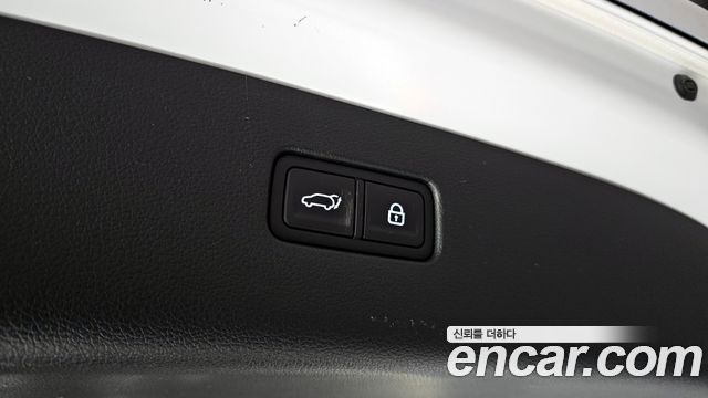 Genesis GV80 2020 — photo 18
