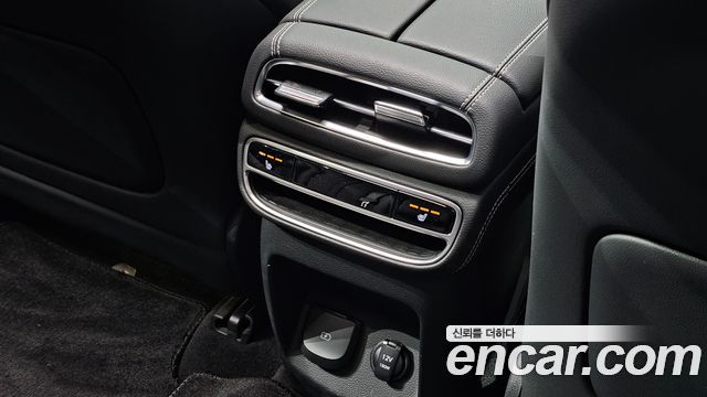 Genesis GV80 2020 — photo 20