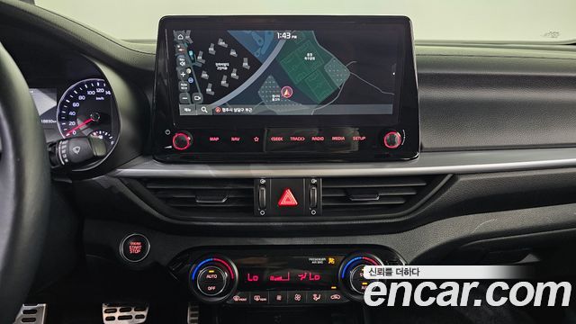 Kia K3 2024 — photo 17