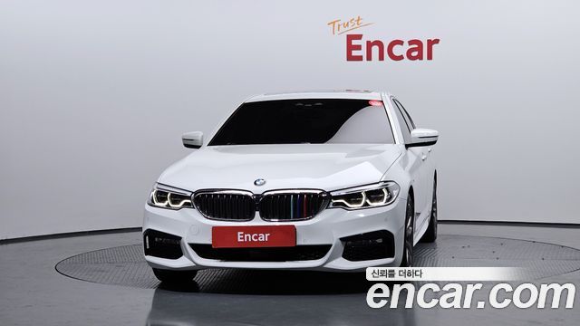 BMW 5-Series 2018 — photo 3
