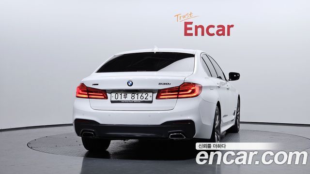 BMW 5-Series 2018 — photo 4