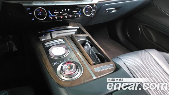 Genesis G80 2021 — photo 9