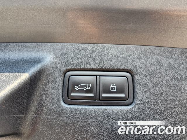 Hyundai Santafe 2024 — photo 8