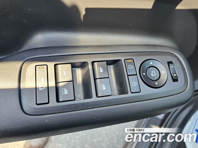 Hyundai Santafe 2024 — photo 13