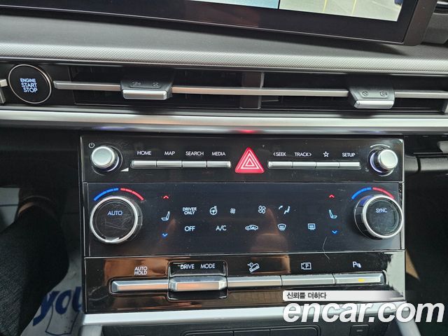 Hyundai Santafe 2024 — photo 19