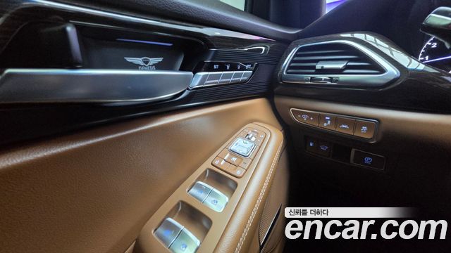 Genesis G90 2019 — photo 10