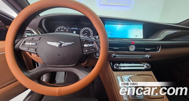 Genesis G90 2019 — photo 17