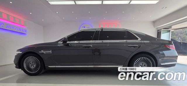 Genesis G90 2019 — photo 19