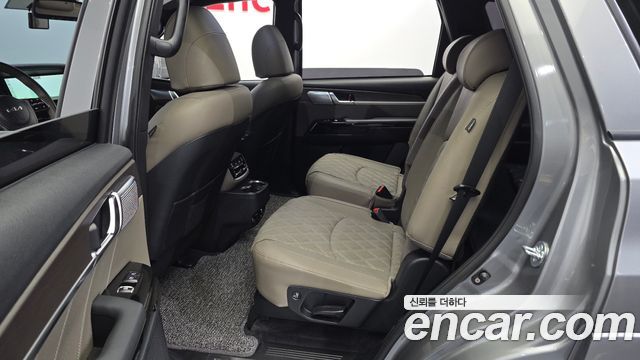 Kia Mohave 2023 — photo 11