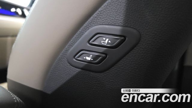 Kia Mohave 2023 — photo 18