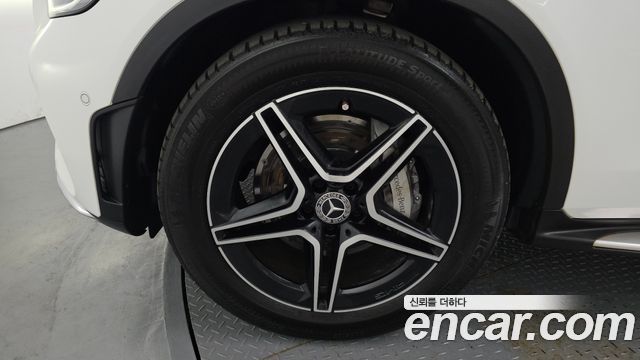 Mercedes-Benz GLC-Class 2020 — photo 5