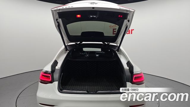 Mercedes-Benz GLC-Class 2020 — photo 20