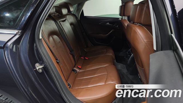 Audi A6 2016 — photo 12