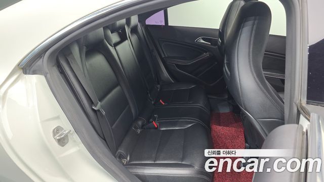 Mercedes-Benz CLA-Class 2015 — photo 12
