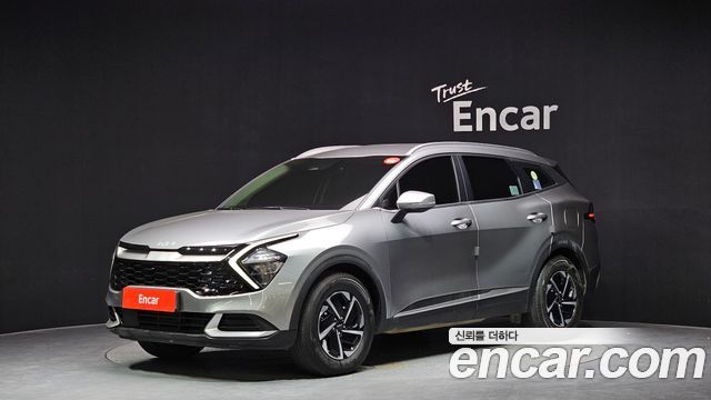 Kia Sportage 2023 — photo 1