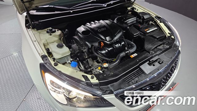 Kia K7 2013 — photo 6