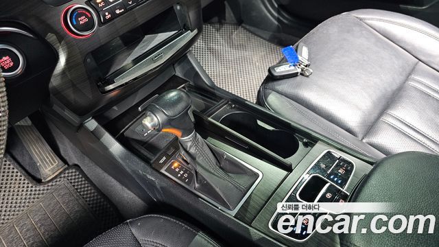 Kia K7 2013 — photo 9