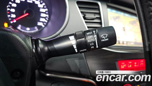 Kia K7 2013 — photo 14