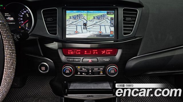 Kia K7 2013 — photo 15