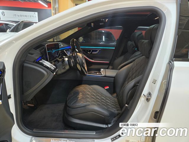 Mercedes-Benz S-Class 2024 — photo 17