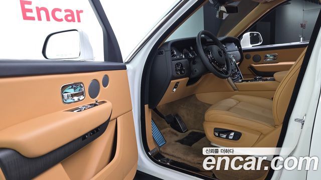 Rolls-Royce Cullinan 2023 — photo 10