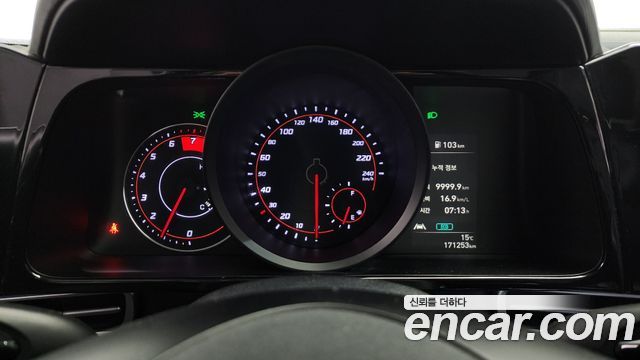Hyundai AVANTE 2021 — photo 8