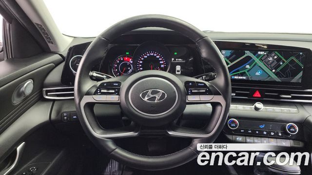 Hyundai AVANTE 2021 — photo 13