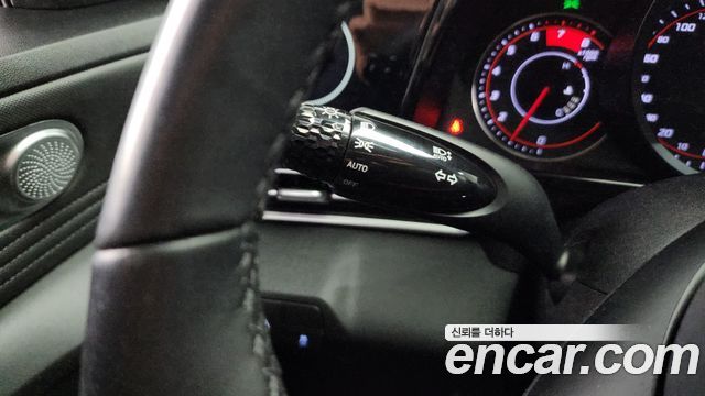 Hyundai AVANTE 2021 — photo 14