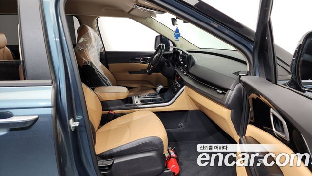 Kia Canival 2022 — photo 11