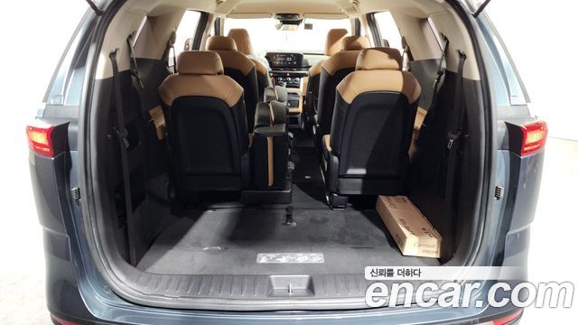 Kia Canival 2022 — photo 20
