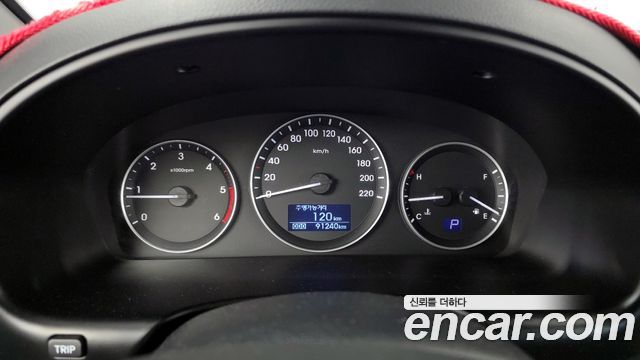Hyundai Starex 2019 — photo 8