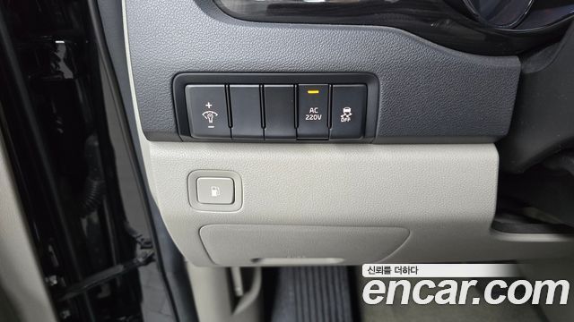 Kia Canival 2020 — photo 16
