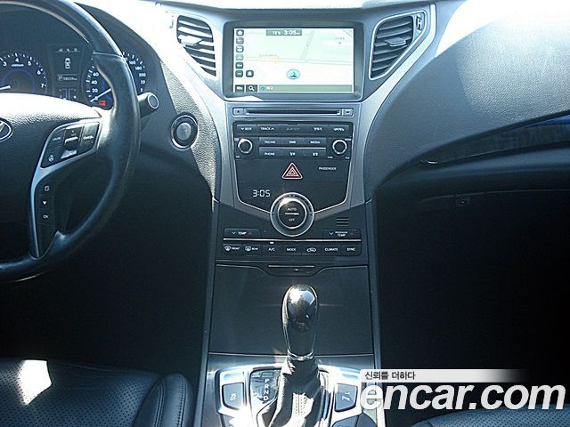 Hyundai Grandeur 2015 — photo 17