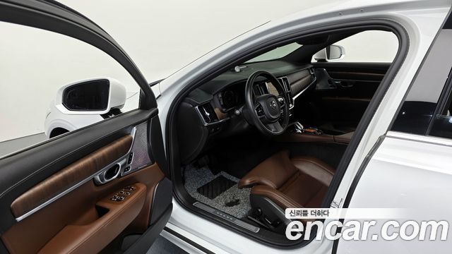 Volvo S90 2021 — photo 10