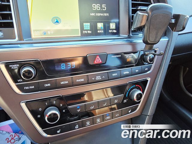 Hyundai Sonata 2017 — photo 15