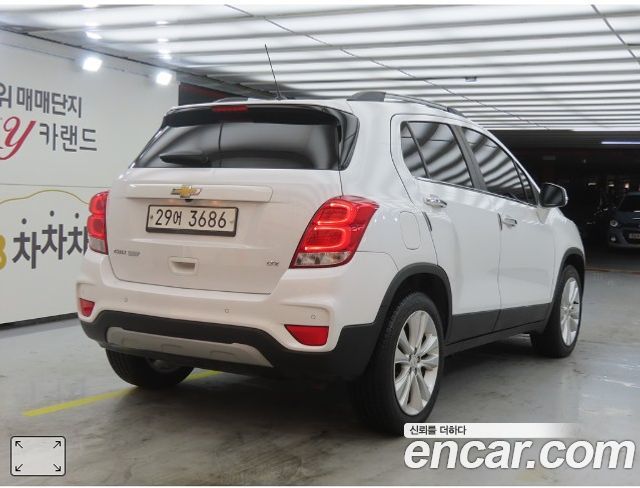 Chevrolet Korea Trax 2017 — photo 2