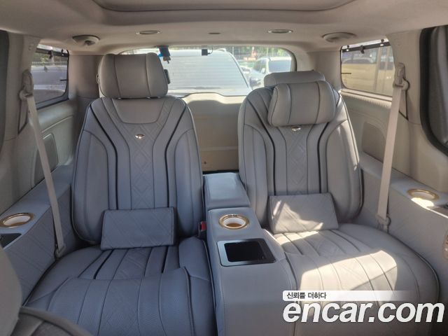 Kia Canival 2019 — photo 18