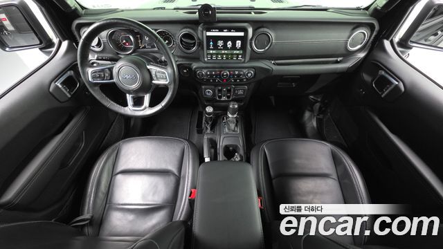 Jeep Wrangler 2021 — photo 7