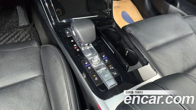 Kia K7 2020 — photo 9