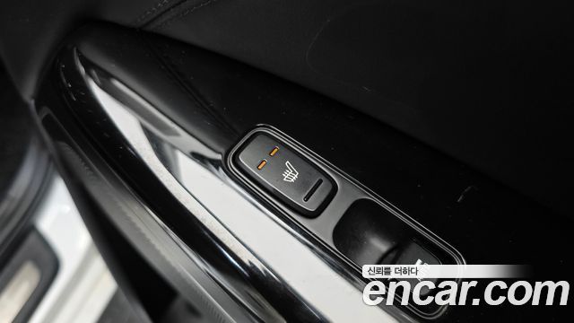 Kia K7 2020 — photo 18