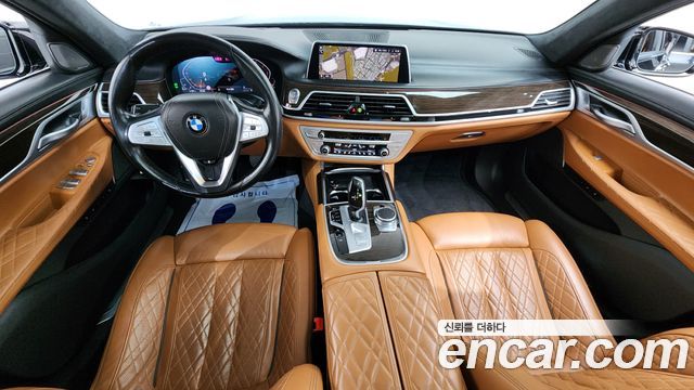 BMW 7-Series 2020 — photo 7