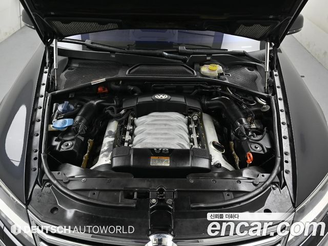 Volkswagen Phaeton 2013 — photo 6