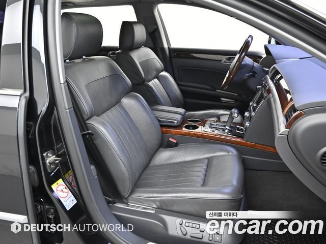 Volkswagen Phaeton 2013 — photo 10