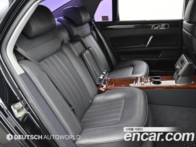 Volkswagen Phaeton 2013 — photo 12
