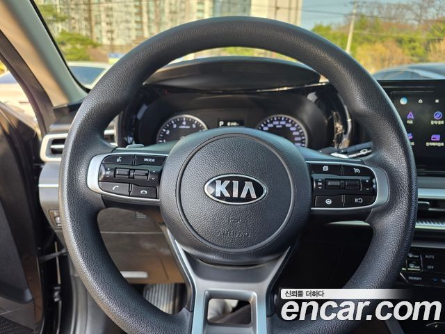 Kia K5 2021 — photo 9