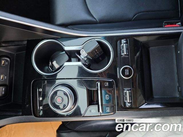 Kia K5 2021 — photo 20