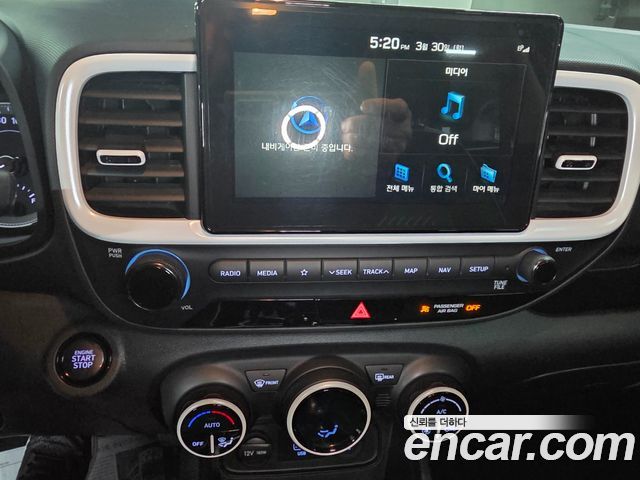 Hyundai Venue 2020 — photo 11