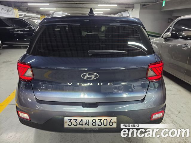 Hyundai Venue 2020 — photo 16