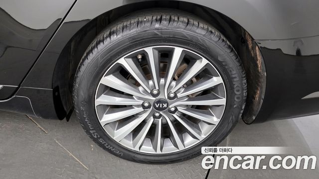Kia K7 2017 — photo 5